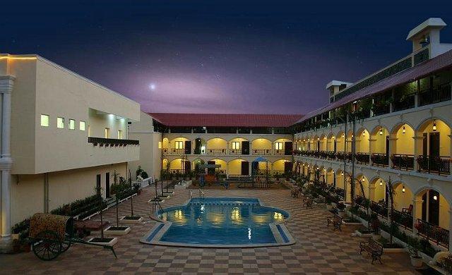 Kumararraja Palace Yelagiri Exterior foto